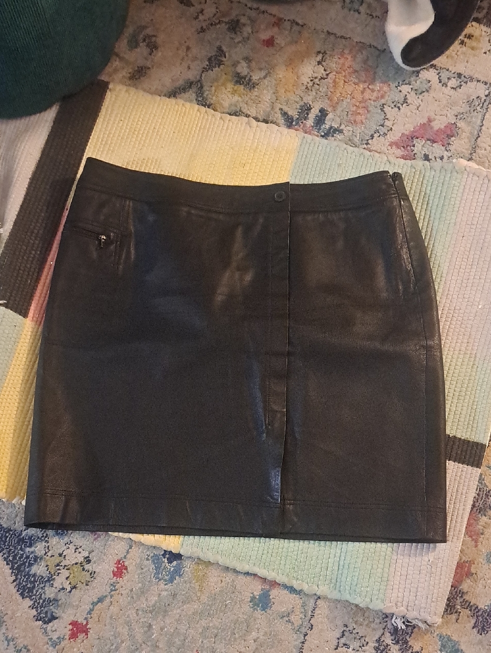 Anne Klein Black Leather Skirt, Size 16
